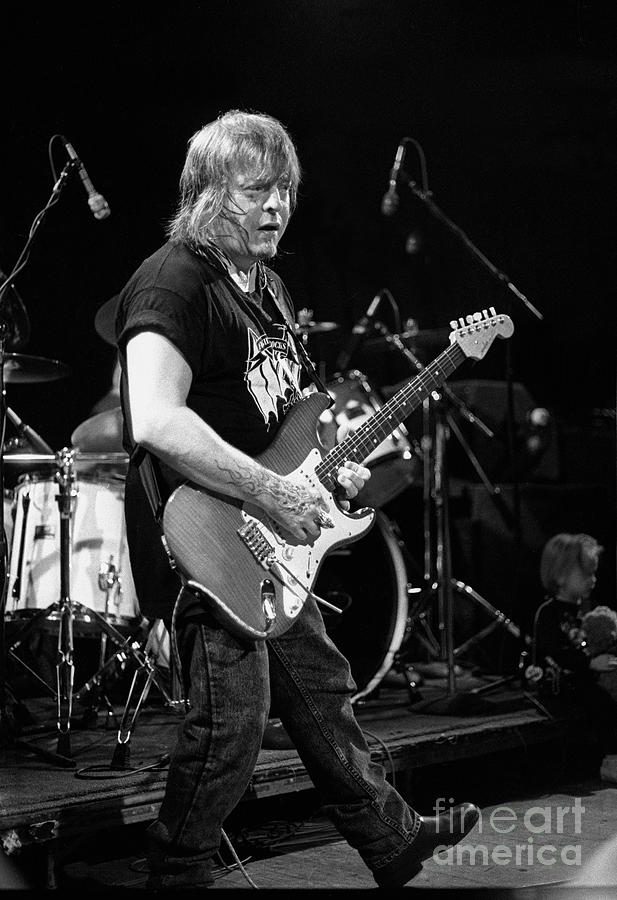 Rick Derringer, Guitarist And ‘Weird Al’ Yankovic Collaborator, Dies At 77 Rick Derringer, Guitarist And ‘Weird Al’ Yankovic Collaborator, Dies At 77