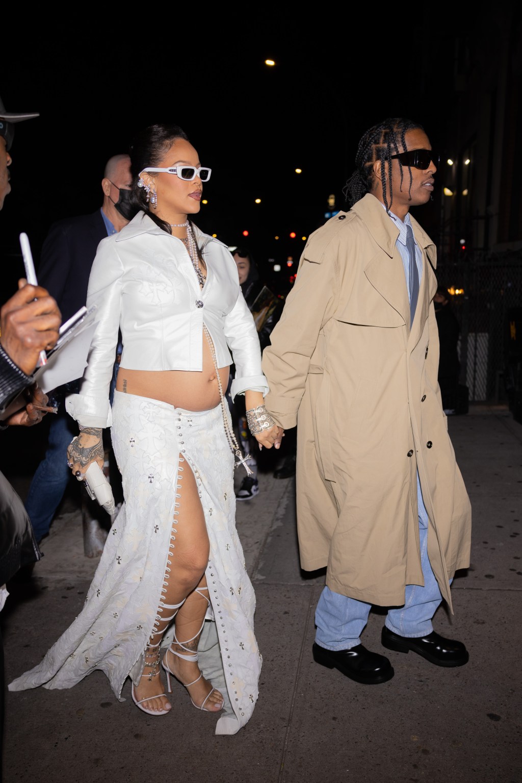 Rihanna's Third Pregnancy Announcement At The Met Gala Rihanna's Third Pregnancy Announcement At The Met Gala