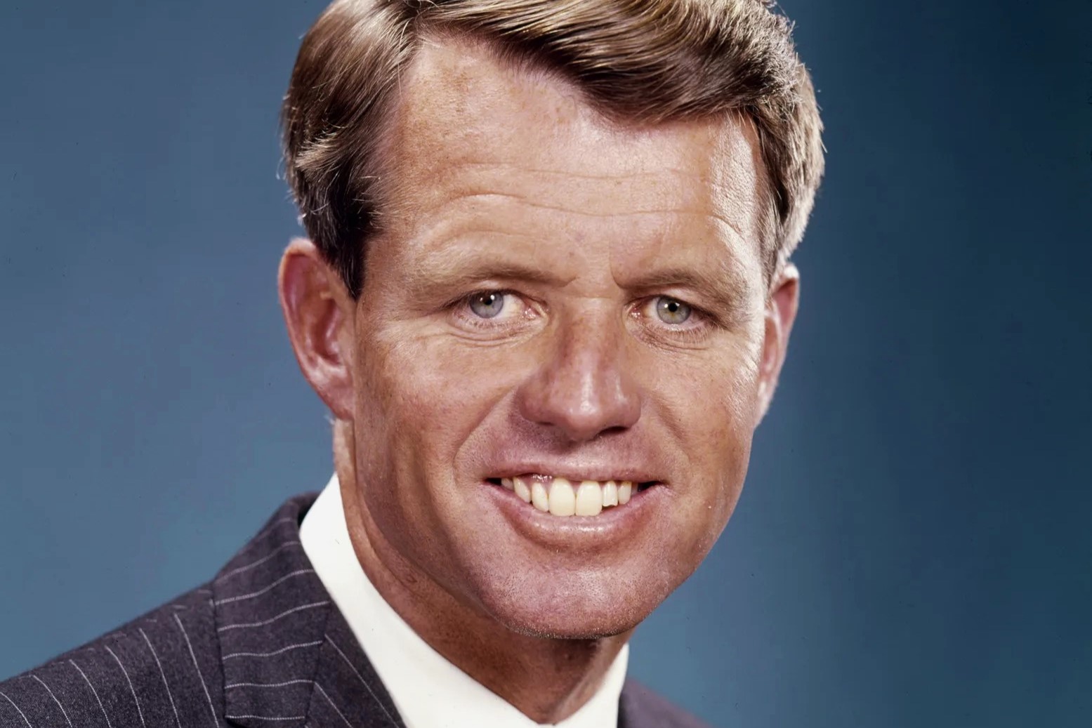 Robert F. Kennedy: Odtajnione Dokumenty I Nieznane Fakty O Zamachu Robert F. Kennedy: Odtajnione Dokumenty I Nieznane Fakty O Zamachu