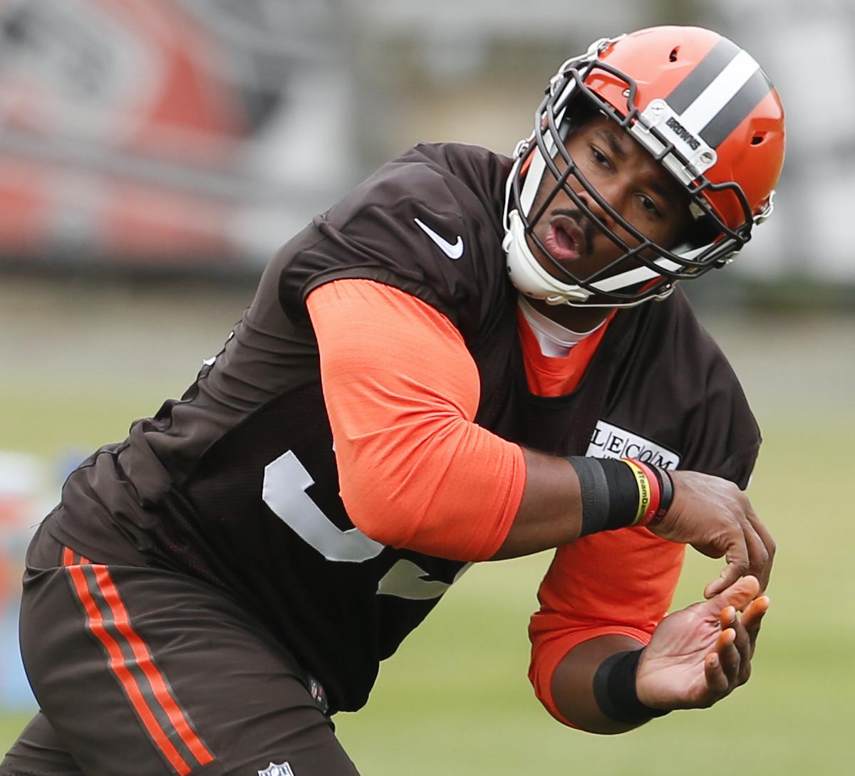 Rookie's Strong Performance Threatens Veteran Roster Spots Rookie's Strong Performance Threatens Veteran Roster Spots