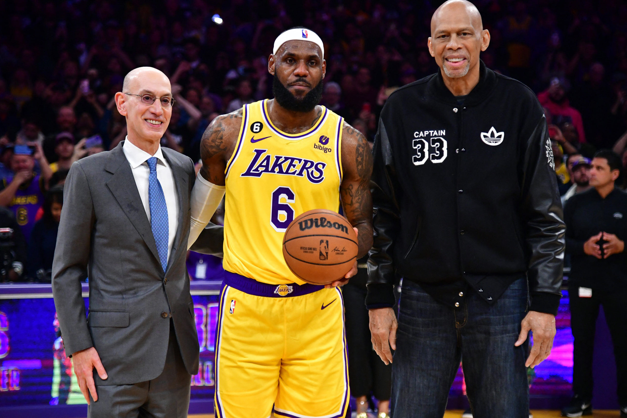 Russell Westbrook's Ascent: Top 20 NBA All-Time Scorer After Passing Garnett Russell Westbrook's Ascent: Top 20 NBA All-Time Scorer After Passing Garnett