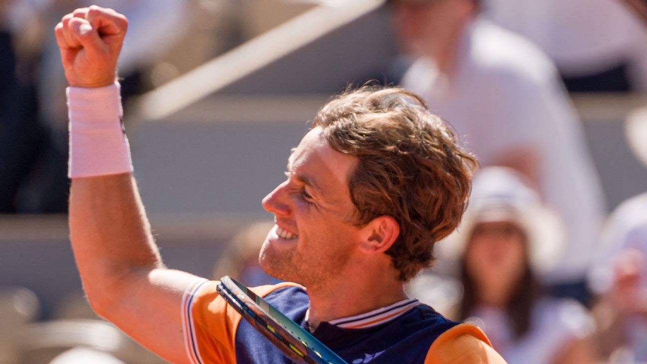 Ruud Withdraws From French Open 2025 Due To Knee Injury Ruud Withdraws From French Open 2025 Due To Knee Injury