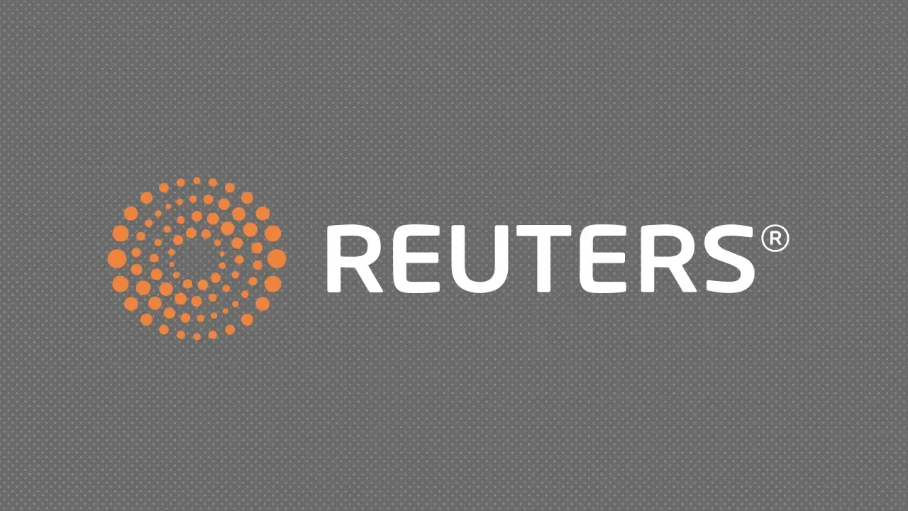 Safe-Haven Gold: Investors Seek Refuge Amidst Trump's Trade Actions Safe-Haven Gold: Investors Seek Refuge Amidst Trump's Trade Actions
