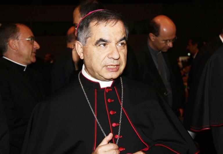 Scandalo Becciu: Analisi Delle Chat Pubblicate Da Domani Scandalo Becciu: Analisi Delle Chat Pubblicate Da Domani