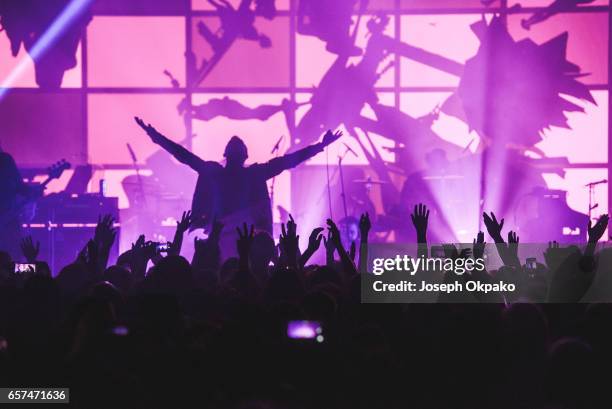 See Gorillaz Perform Their First Three Albums Live In London See Gorillaz Perform Their First Three Albums Live In London