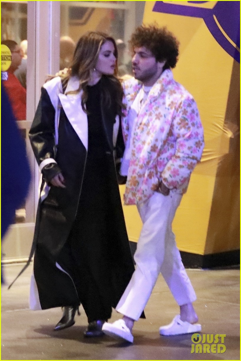 Selena Gomez & Benny Blanco: Unintentional NSFW Revelation Selena Gomez & Benny Blanco: Unintentional NSFW Revelation