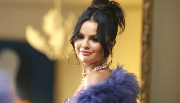 Selena Gomez Sets The Record Straight: No First Dance With Benny Blanco At Wedding Selena Gomez Sets The Record Straight: No First Dance With Benny Blanco At Wedding