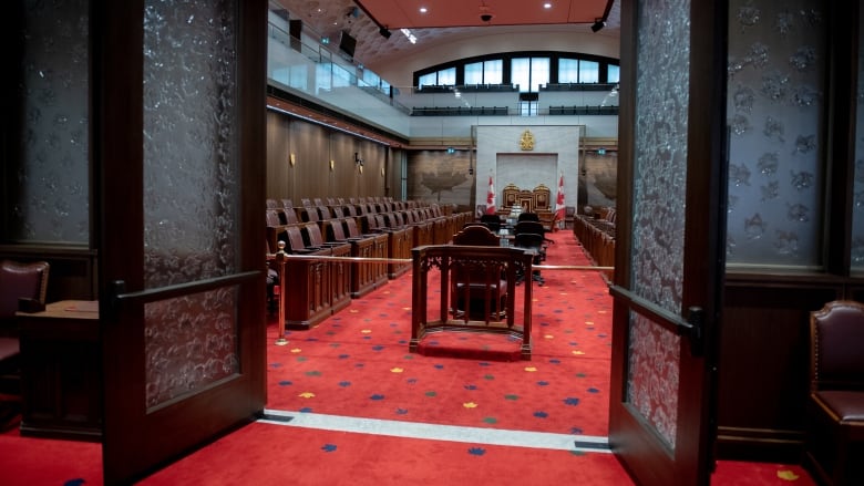 Senate Resolution Highlights Deepening Canada-U.S. Ties Senate Resolution Highlights Deepening Canada-U.S. Ties
