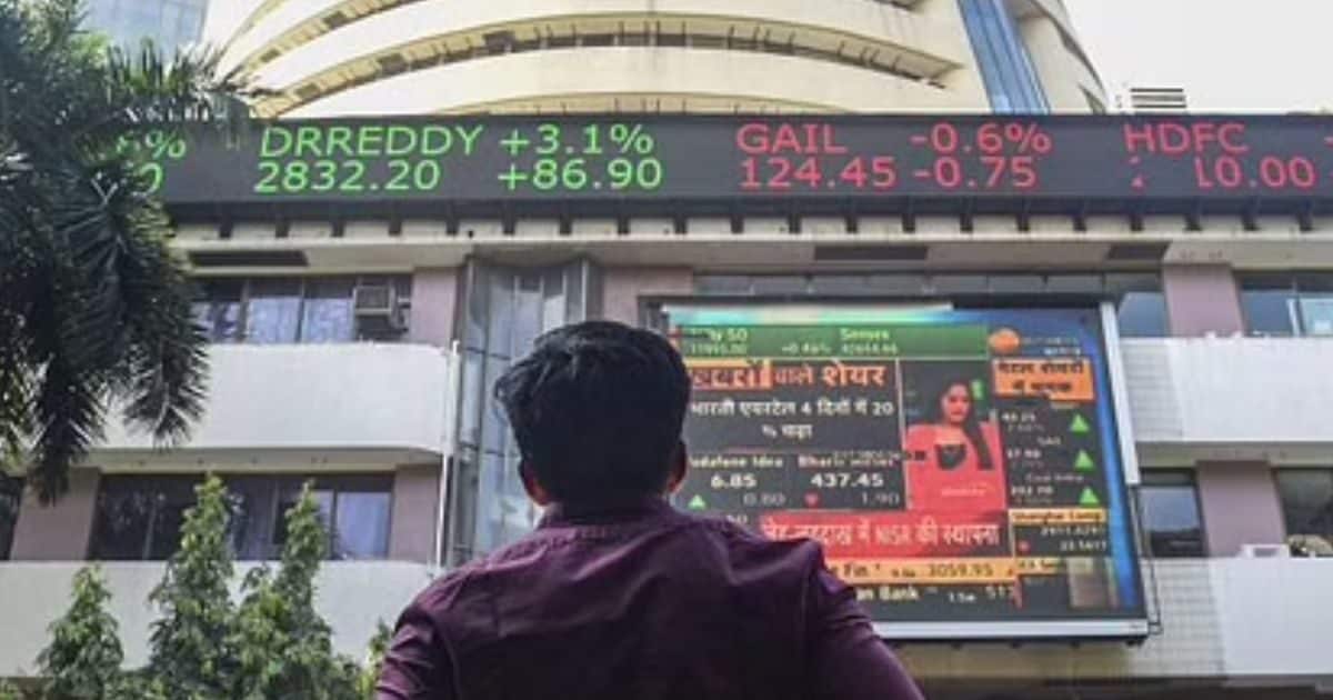 Sensex Jumps 200 Points, Nifty Surges Past 18,600: Stock Market Update Sensex Jumps 200 Points, Nifty Surges Past 18,600: Stock Market Update