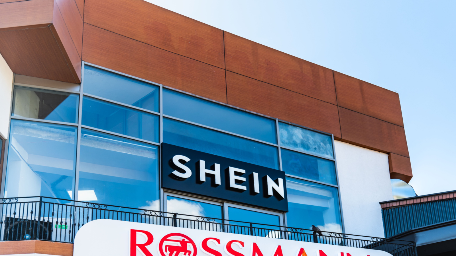 Shein's London IPO: A Victim Of US Trade Tensions? Shein's London IPO: A Victim Of US Trade Tensions?