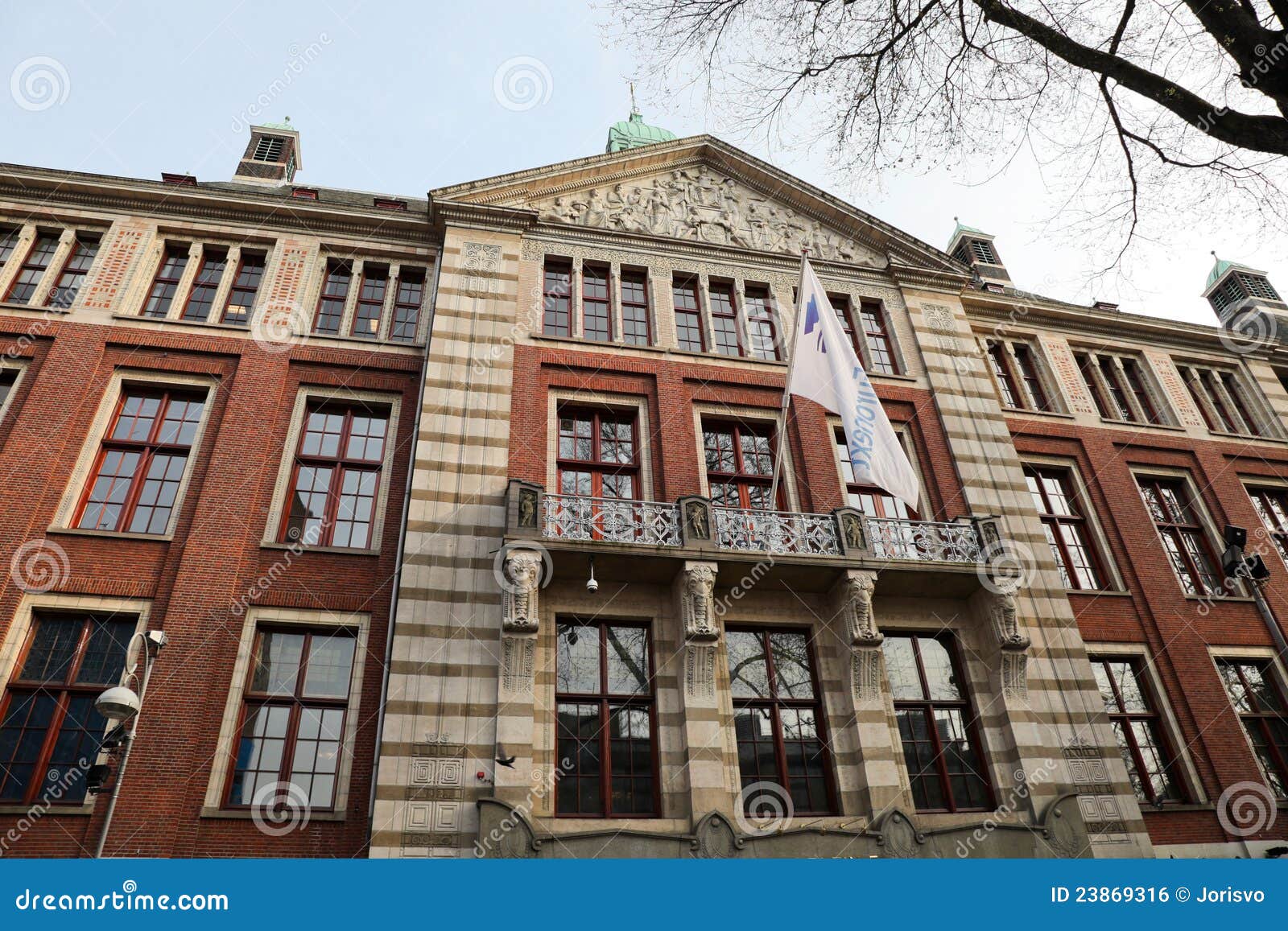 Significant Losses Continue: Amsterdam Stock Exchange Down 11% Significant Losses Continue: Amsterdam Stock Exchange Down 11%