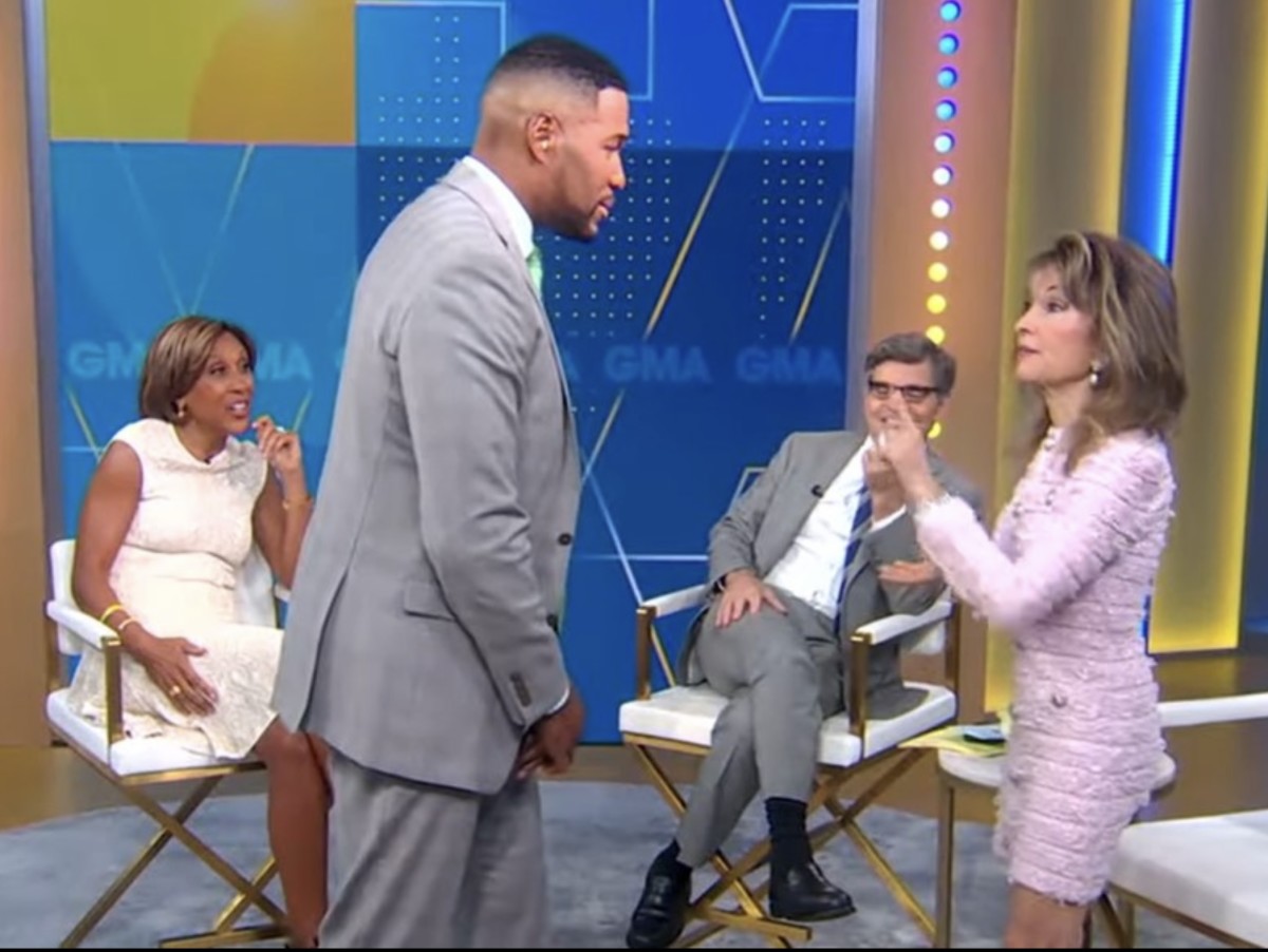Soap Star Susan Lucci, Michael Strahan's Unexpected Shower Soap Star Susan Lucci, Michael Strahan's Unexpected Shower
