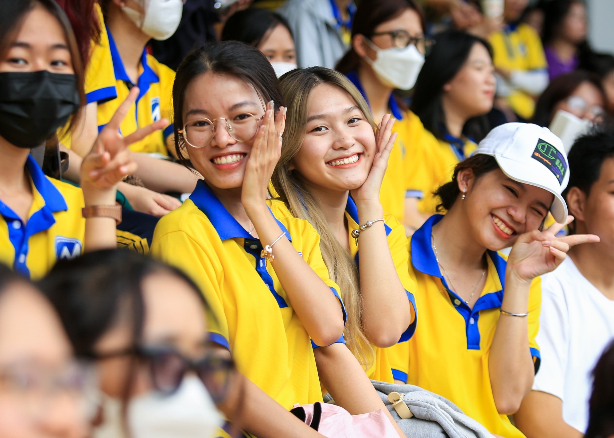Sôi Nổi Trận Mở Màn Vòng Chung Kết Giải Bóng Đá Thanh Niên Sinh Viên Sôi Nổi Trận Mở Màn Vòng Chung Kết Giải Bóng Đá Thanh Niên Sinh Viên