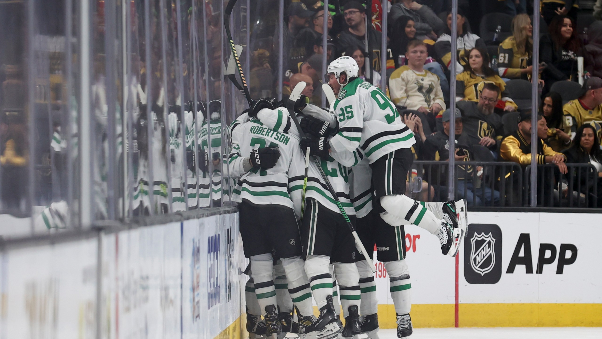 Stars' Johnston Scores Fastest Playoff Goal In Franchise History Stars' Johnston Scores Fastest Playoff Goal In Franchise History