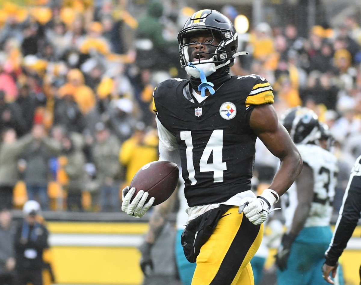 Steelers' GM Omar Khan Addresses George Pickens' Potential Steelers' GM Omar Khan Addresses George Pickens' Potential