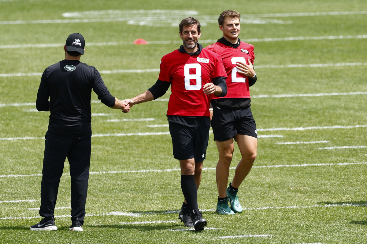 Steelers Training Camp: Aaron Rodgers' Presence And Its Significance Steelers Training Camp: Aaron Rodgers' Presence And Its Significance