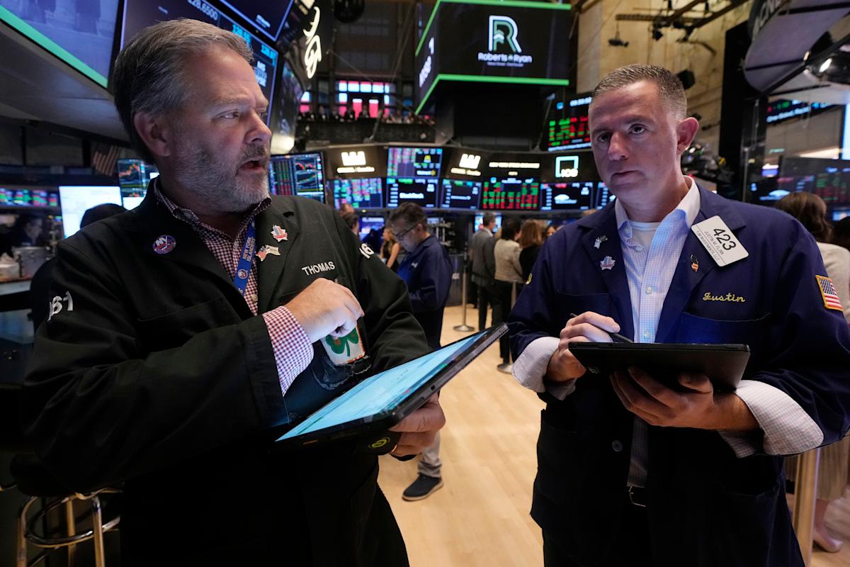 Stock Market News: Dow And S&P 500 Performance May 29 Stock Market News: Dow And S&P 500 Performance May 29