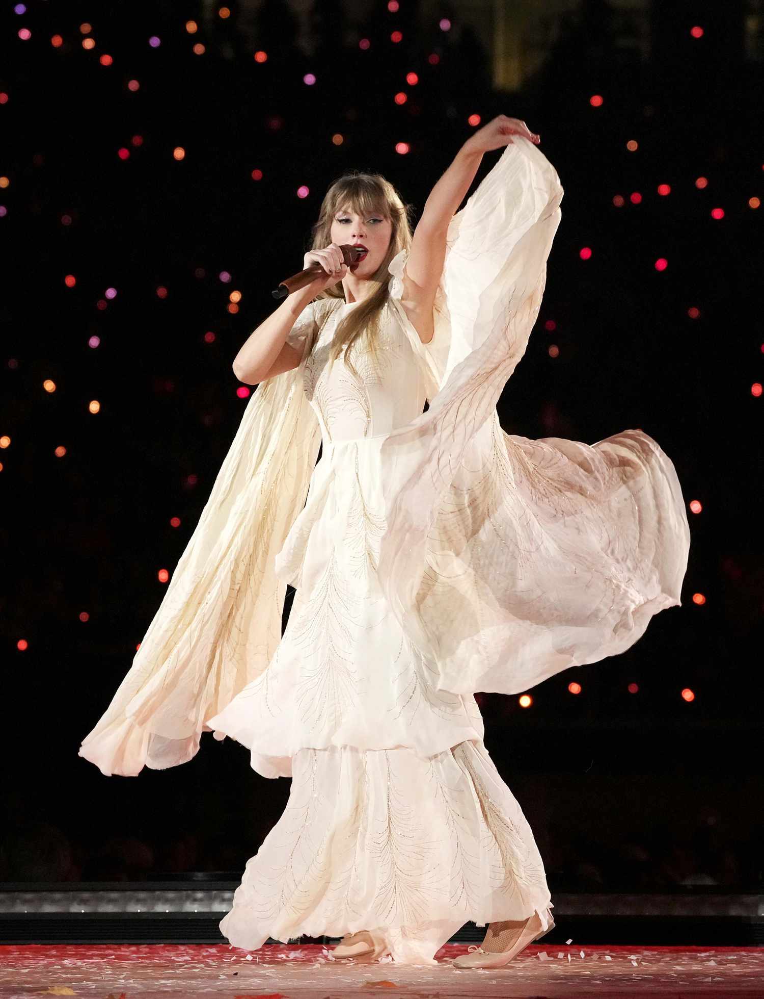 Stunning Photos: An Up-Close Look At Taylor Swift's Eras Tour Costumes Stunning Photos: An Up-Close Look At Taylor Swift's Eras Tour Costumes