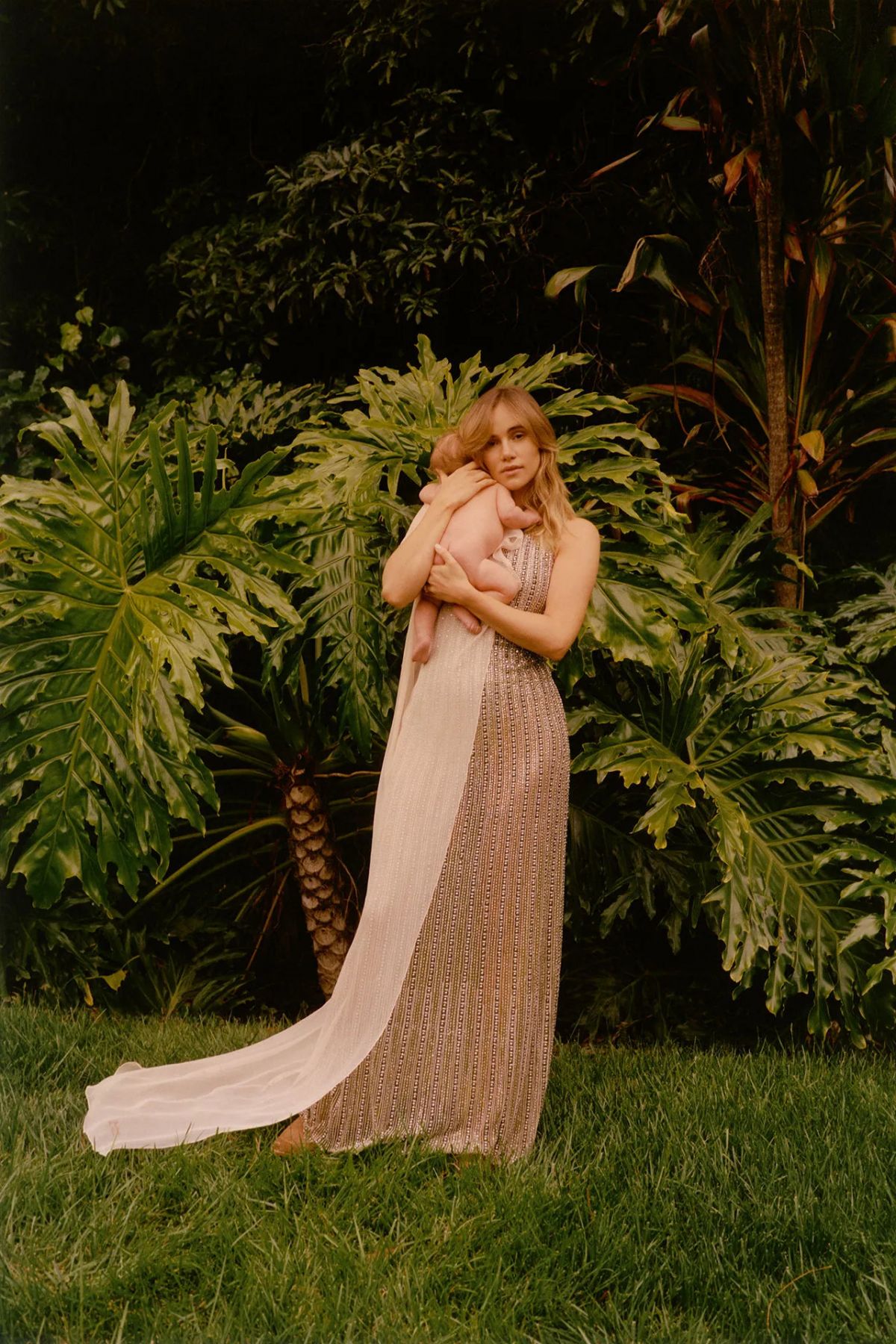 Suki Waterhouse's North American SURFACE Tour: Dates, Venues & More Suki Waterhouse's North American SURFACE Tour: Dates, Venues & More