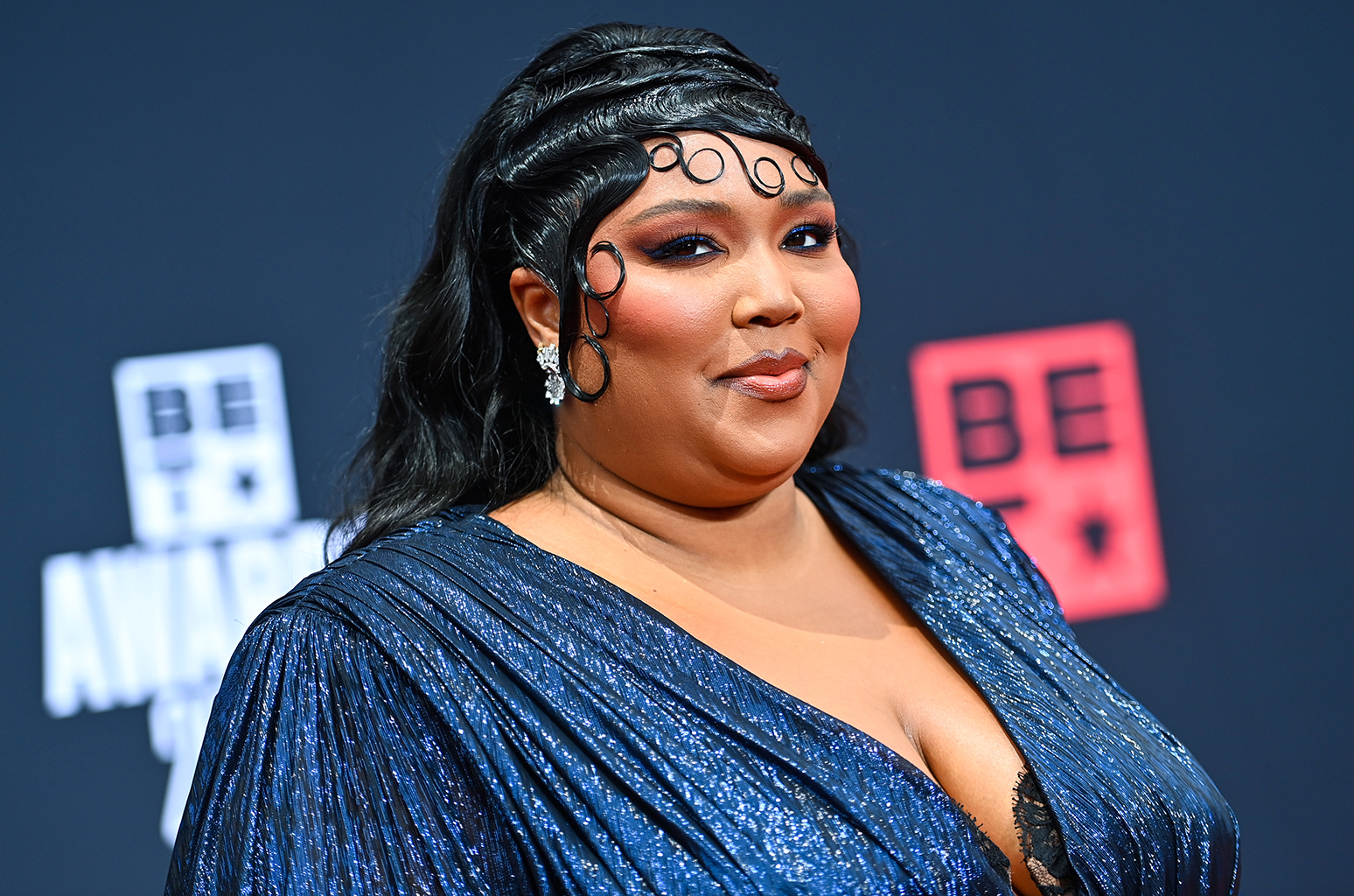 Supporting Lizzo: Her Trainer's Defense Of Her Fitness Supporting Lizzo: Her Trainer's Defense Of Her Fitness