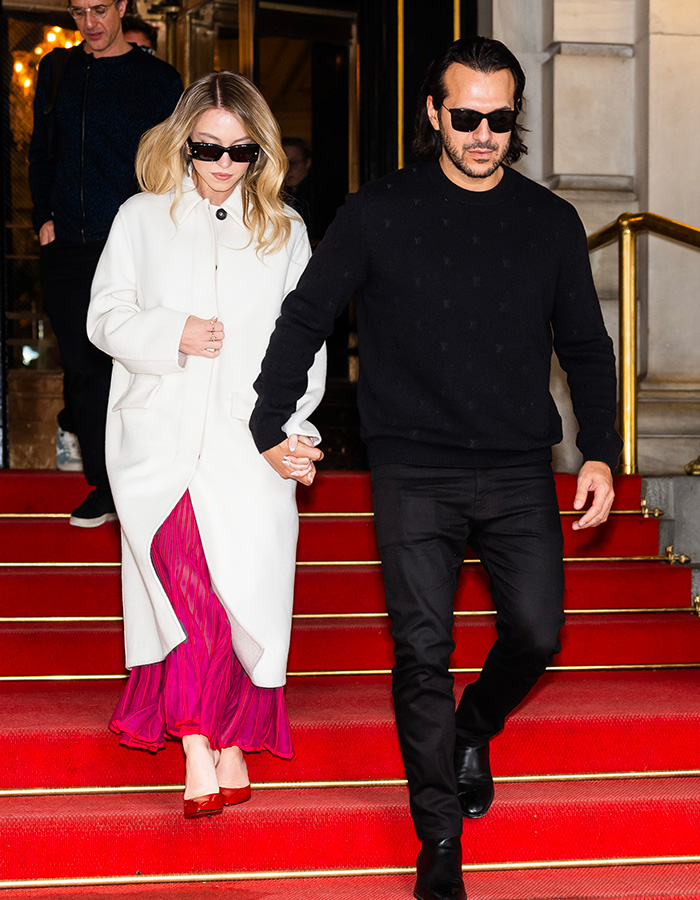 Sydney Sweeney And Jonathan Davino Split: Actress Flaunts Figure Sydney Sweeney And Jonathan Davino Split: Actress Flaunts Figure