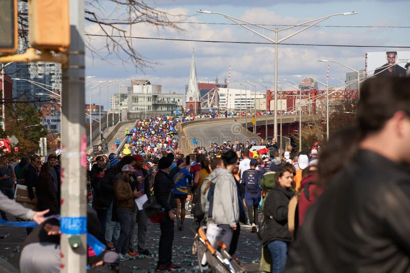 Tens Of Thousands Expected At NYC Half Marathon's Brooklyn Bridge Crossing Tens Of Thousands Expected At NYC Half Marathon's Brooklyn Bridge Crossing