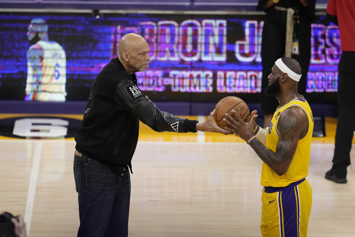 Test Your NBA Knowledge: Second Leading Scorers Since 1977 Test Your NBA Knowledge: Second Leading Scorers Since 1977