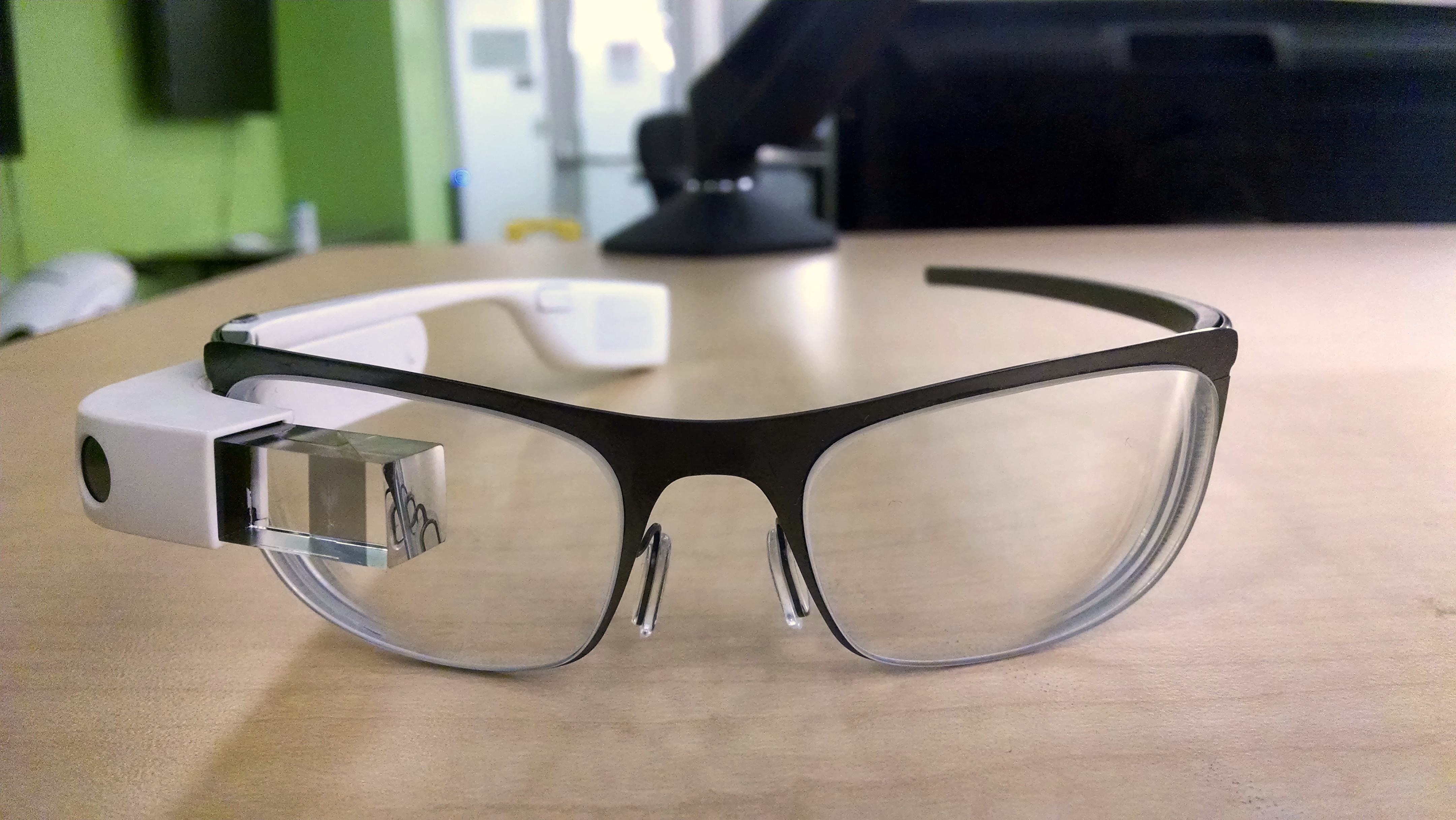 Testing Google's New AI-Powered Smart Glasses Prototype Testing Google's New AI-Powered Smart Glasses Prototype