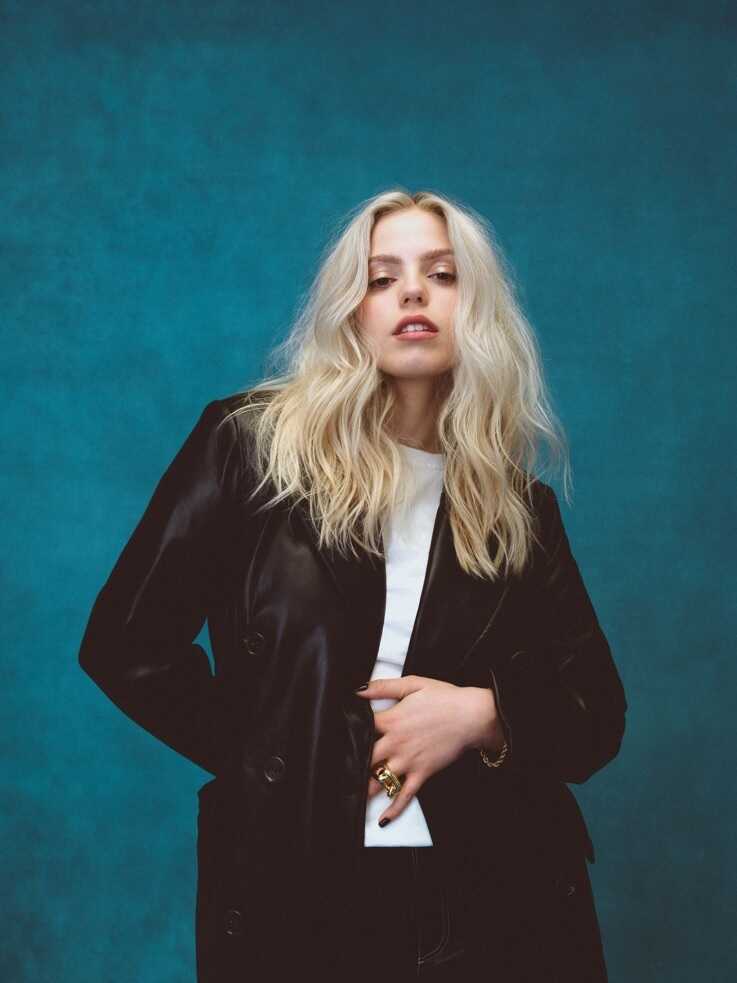 The Best In Queer Pop: This Week's Must-Hear Tracks From Renee Rapp, St. Vincent And Others The Best In Queer Pop: This Week's Must-Hear Tracks From Renee Rapp, St. Vincent And Others