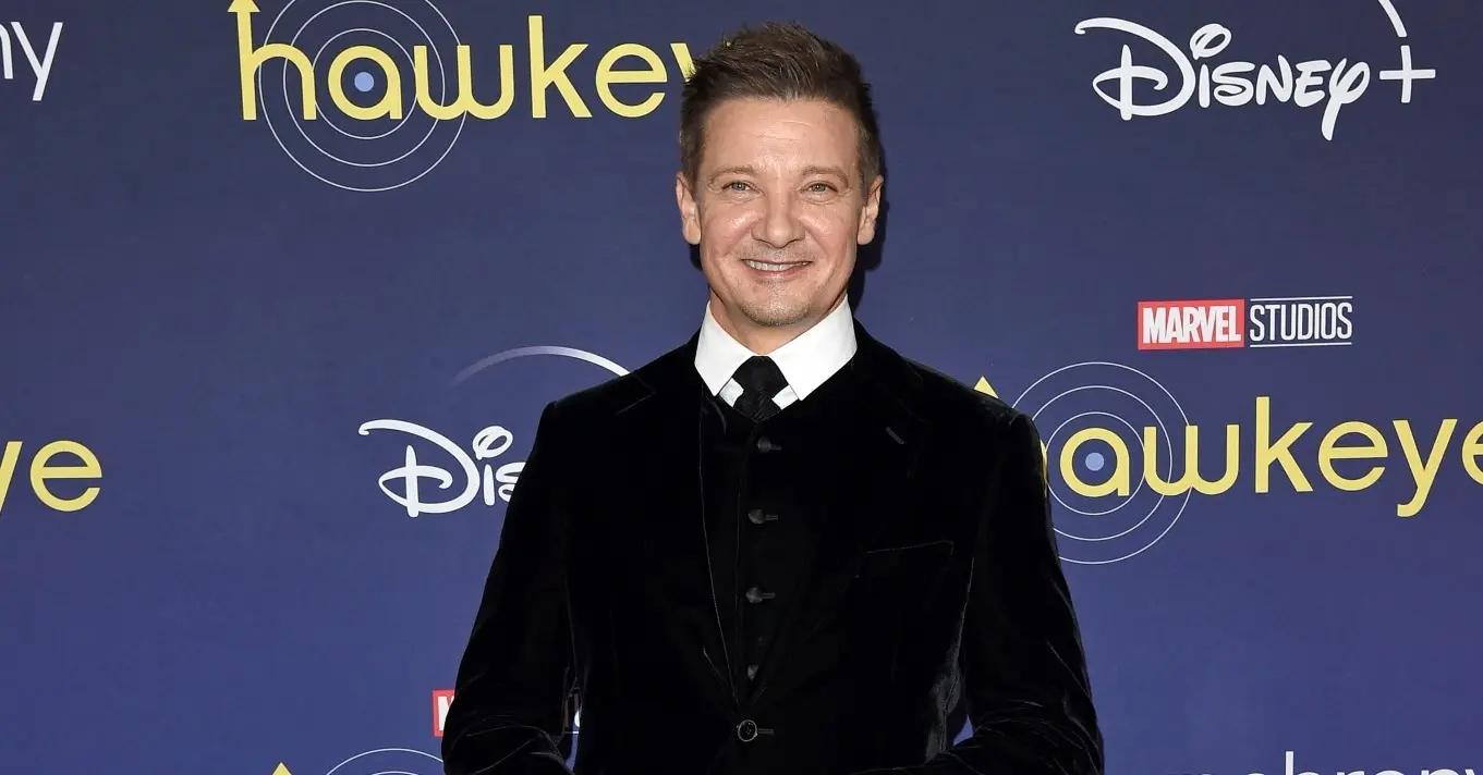 The Jessica Simpson-Jeremy Renner Connection: Fact Or Fiction? The Jessica Simpson-Jeremy Renner Connection: Fact Or Fiction?