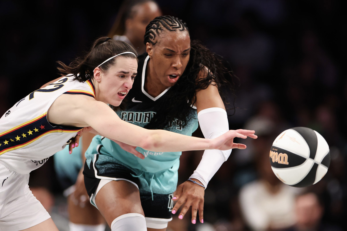 The Most Dominant: 16 Black WNBA Players Ever The Most Dominant: 16 Black WNBA Players Ever