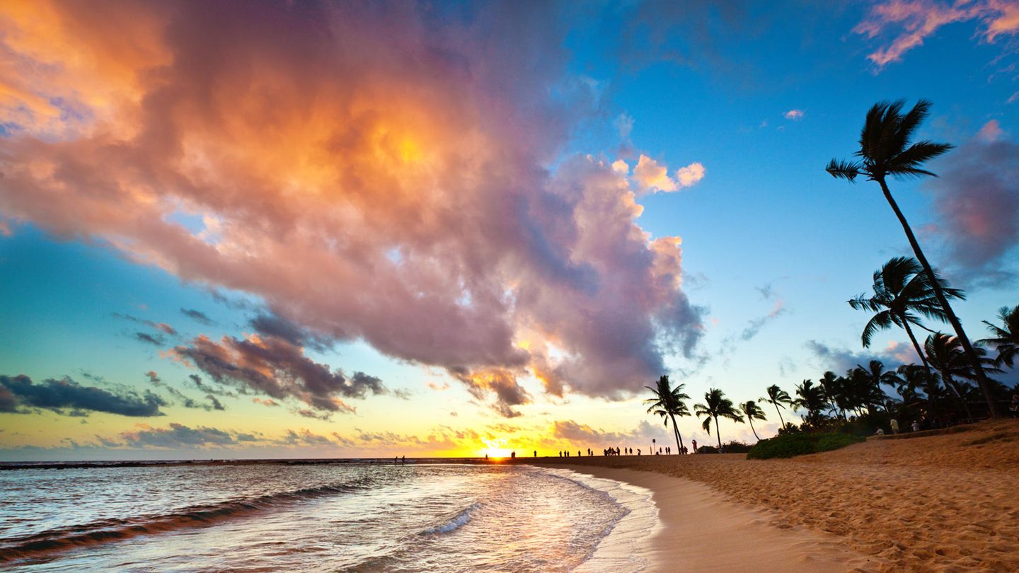 The Top 10 US Beaches For 2025: A Dr. Beach Ranking The Top 10 US Beaches For 2025: A Dr. Beach Ranking