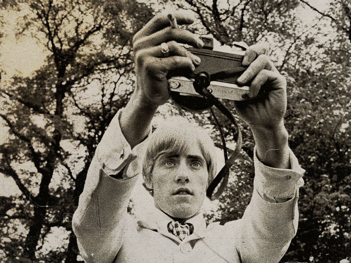 The Who's Roger Daltrey Battles Vision And Hearing Impairment The Who's Roger Daltrey Battles Vision And Hearing Impairment
