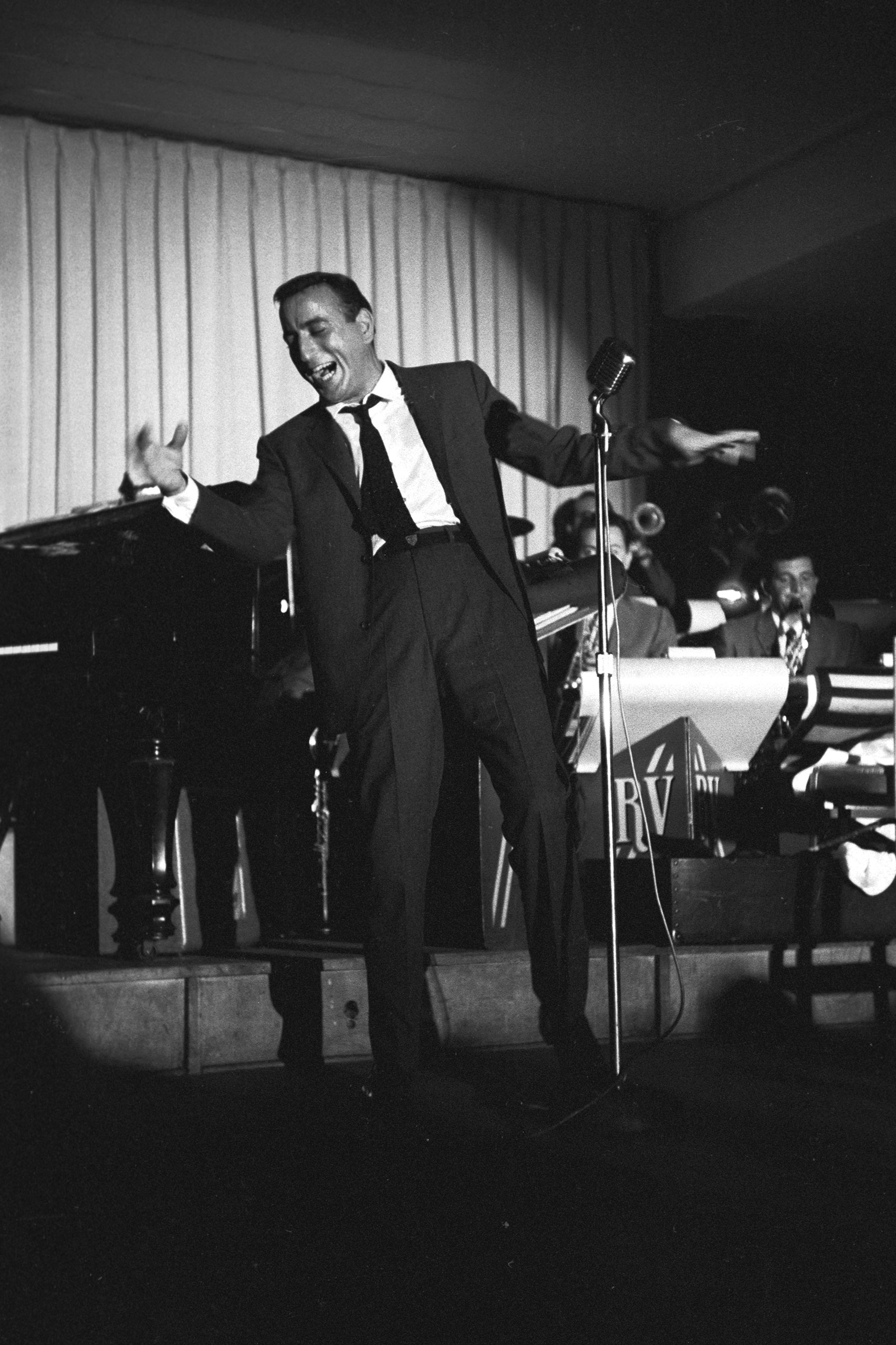 Tony Bennett: His Music, His Influences, And His Impact Tony Bennett: His Music, His Influences, And His Impact