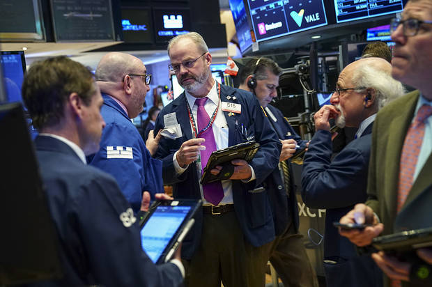 Trade Fears Recede: Aussie Dollar Gains Favor Among Options Traders Trade Fears Recede: Aussie Dollar Gains Favor Among Options Traders
