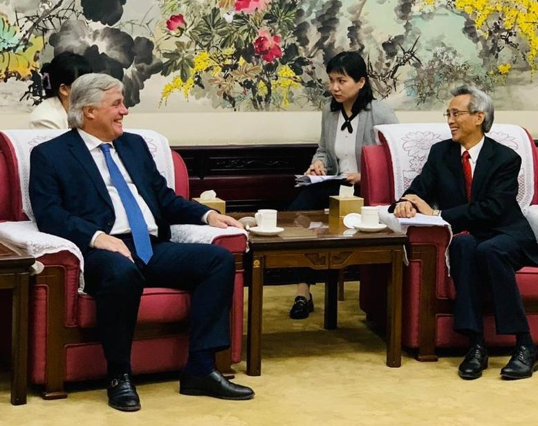 Tres Toros Presidenciables Viajan De Uruguay A China Como Obsequio A Xi Tres Toros Presidenciables Viajan De Uruguay A China Como Obsequio A Xi