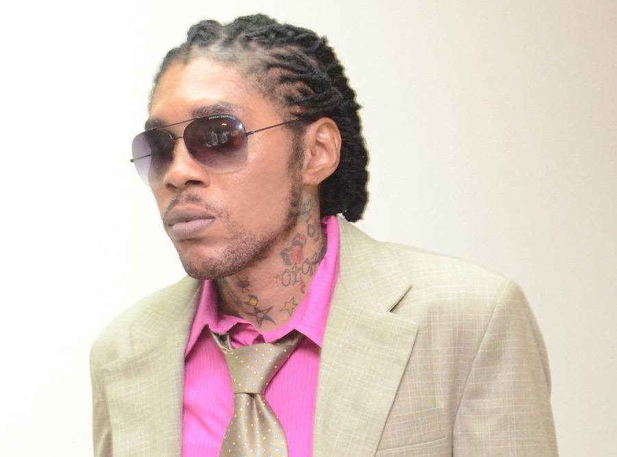 Trinidad Trip Curtailed: Dancehall Artist's Travel Restrictions And Kartel's Message Trinidad Trip Curtailed: Dancehall Artist's Travel Restrictions And Kartel's Message