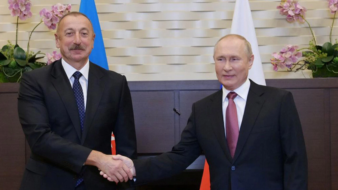 Türkiye-Azerbaycan Zirvesi: Cumhurbaşkanları Erdoğan Ve Aliyev Bir Arada Türkiye-Azerbaycan Zirvesi: Cumhurbaşkanları Erdoğan Ve Aliyev Bir Arada