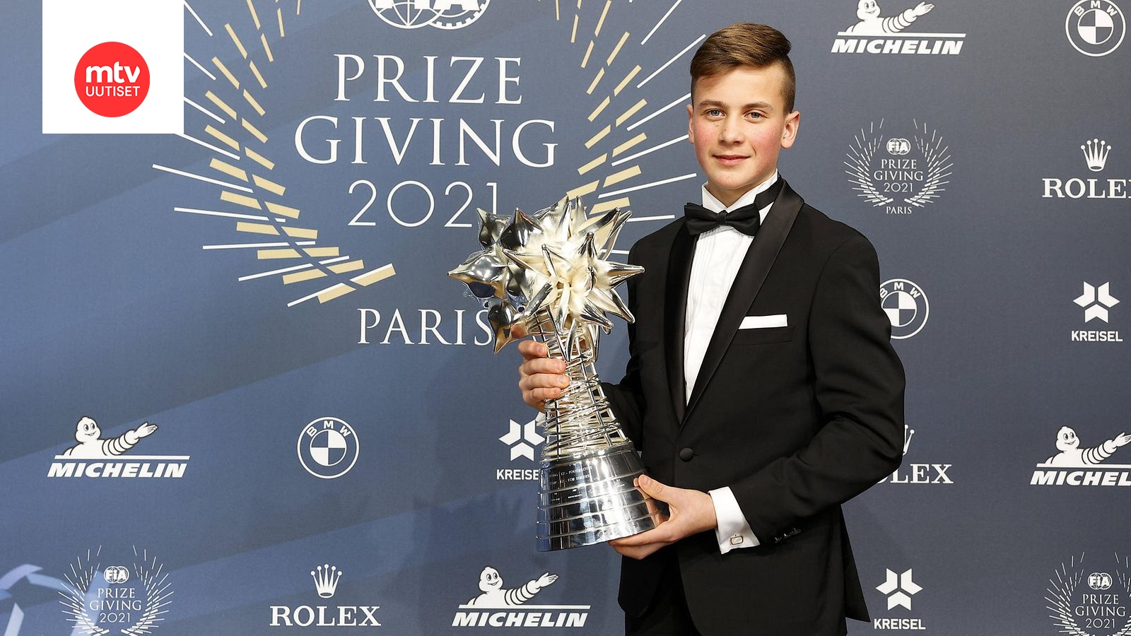 Tuukka Taponen F1-debyytti Jo Tänä Vuonna? Jymypaukku Odotettavissa Tuukka Taponen F1-debyytti Jo Tänä Vuonna? Jymypaukku Odotettavissa