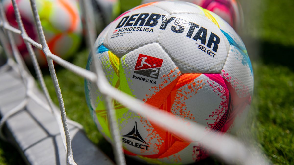 Two Bundesliga Players On Arsenal's Radar: Journalist's Report Two Bundesliga Players On Arsenal's Radar: Journalist's Report