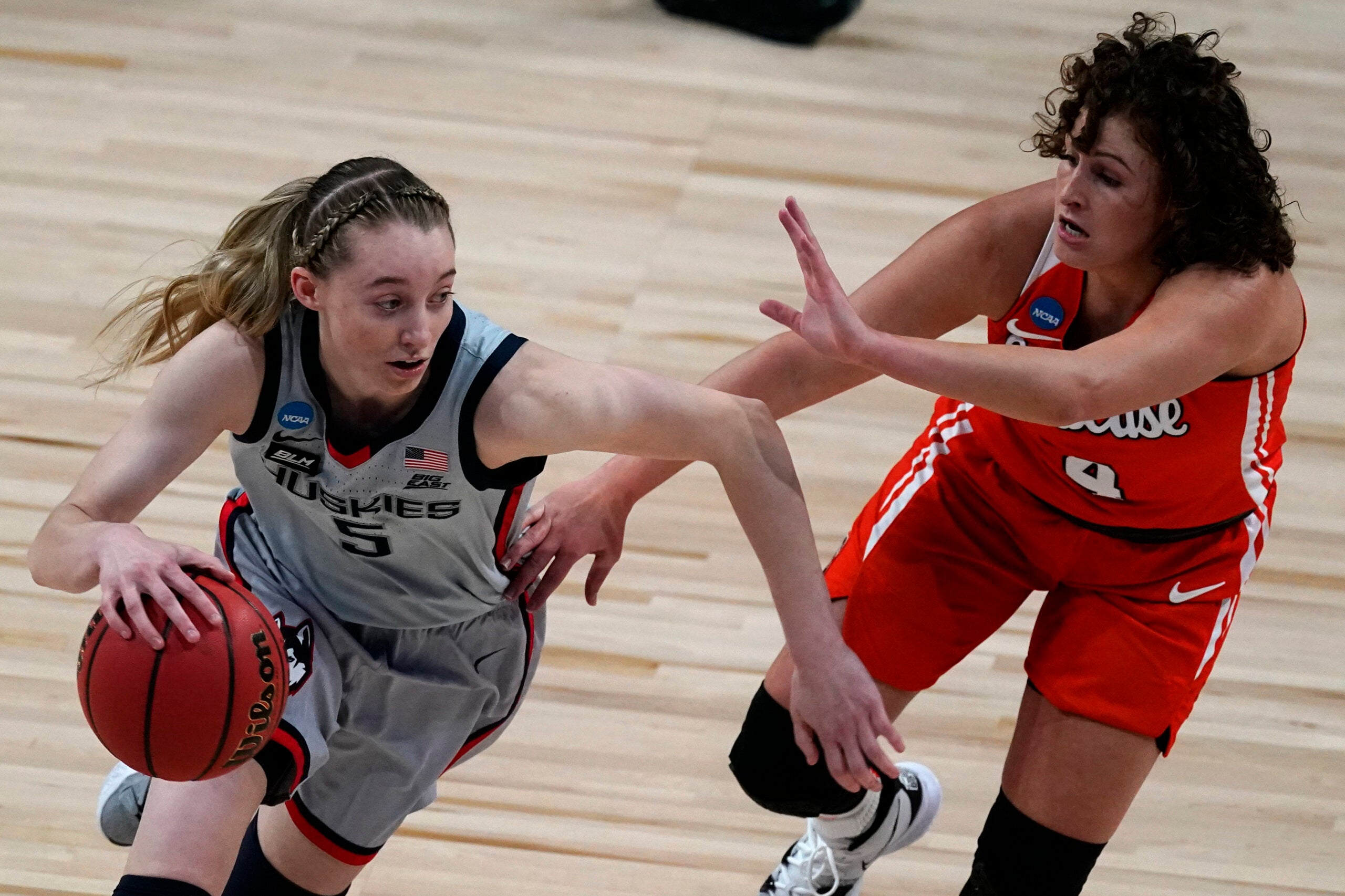 UConn Star Paige Bueckers Wins Hearts With Team Breakfast UConn Star Paige Bueckers Wins Hearts With Team Breakfast
