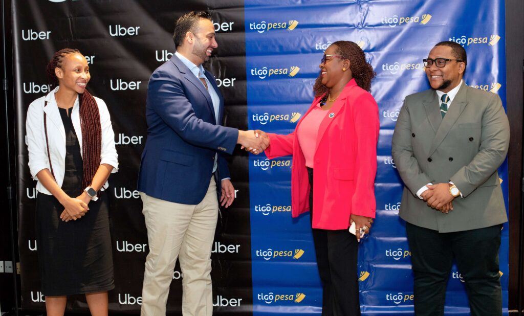 Uber Kenya: Cashback For Customers, More Orders For Drivers And Couriers Uber Kenya: Cashback For Customers, More Orders For Drivers And Couriers