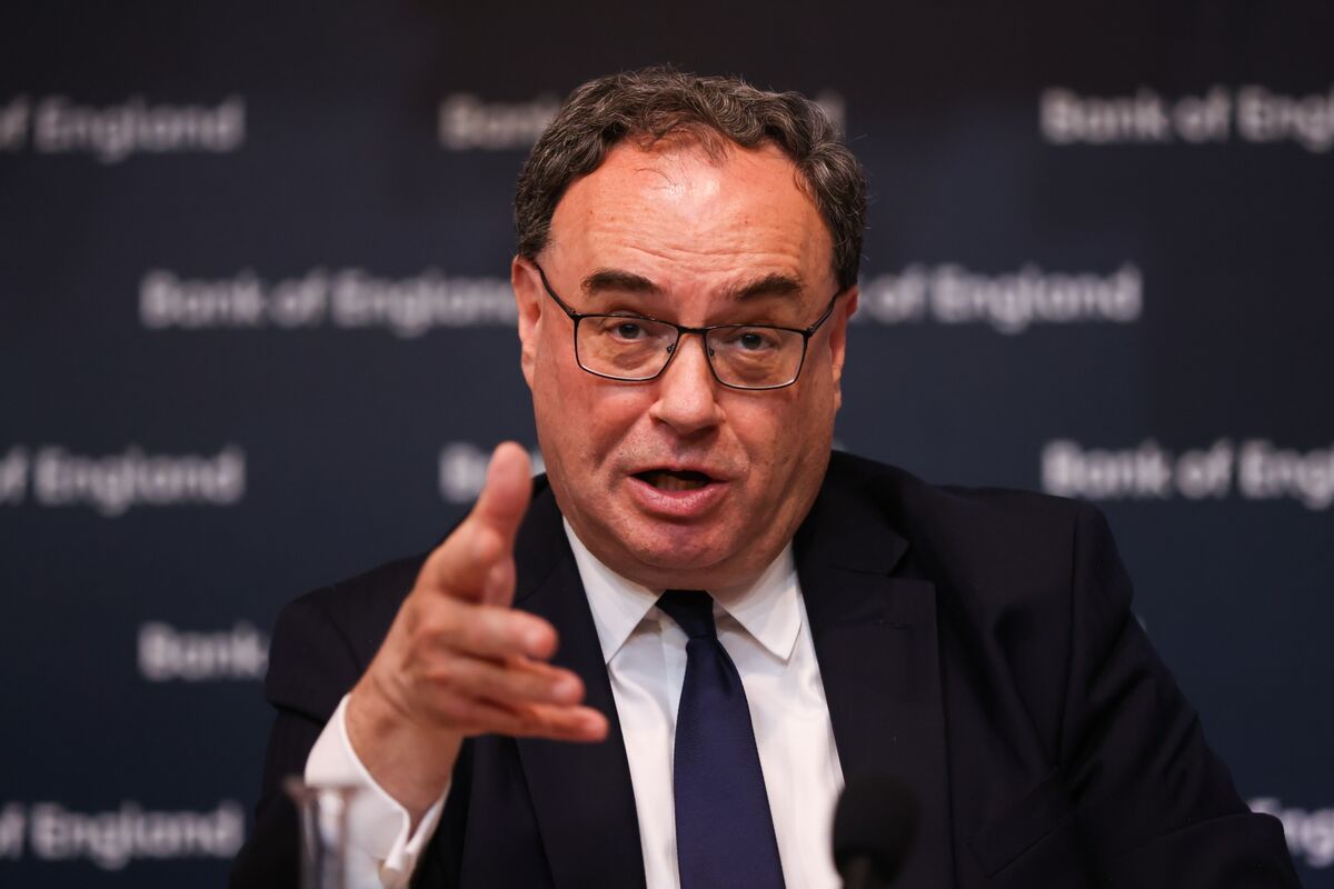UK Inflation Slows: Impact On BOE Rate Cuts And The Pound Sterling UK Inflation Slows: Impact On BOE Rate Cuts And The Pound Sterling