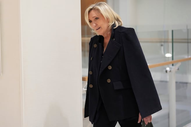 Une Décision Judiciaire Qui A Changé Le Cours De La Vie De Marine Le Pen Une Décision Judiciaire Qui A Changé Le Cours De La Vie De Marine Le Pen