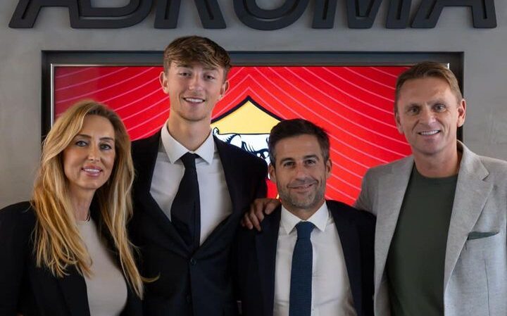 Vandaag Inside: De Waarheid Over Donny Huijsen Volgens Johan Derksen Vandaag Inside: De Waarheid Over Donny Huijsen Volgens Johan Derksen