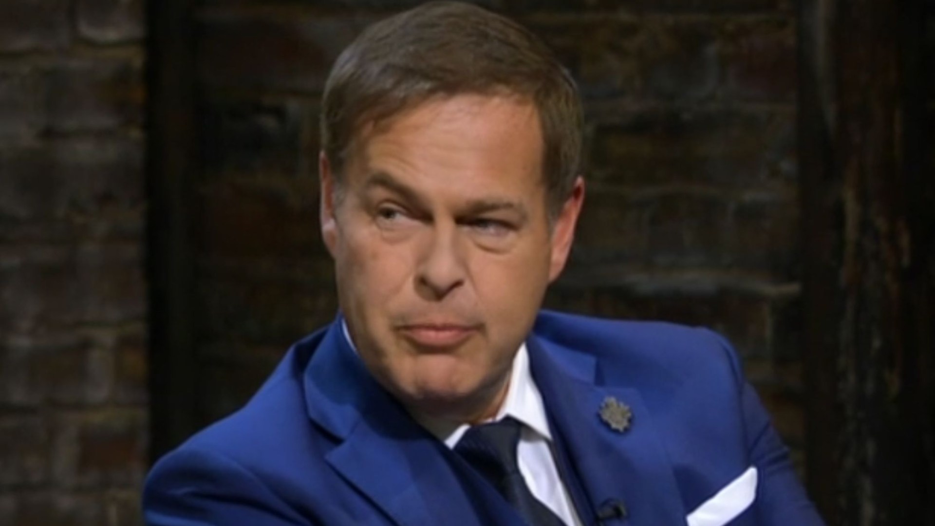 Viewers React To Peter Jones' Brutally Honest Dragon's Den Critique Viewers React To Peter Jones' Brutally Honest Dragon's Den Critique