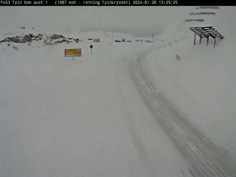 Vintervær I Sør-Norge: Snø Og Vanskelige Kjøreforhold I Fjellet Vintervær I Sør-Norge: Snø Og Vanskelige Kjøreforhold I Fjellet