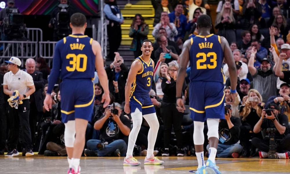 Watch Warriors Vs. Trail Blazers Live: Game Time, TV Broadcast, And Streaming Details - April 11th Watch Warriors Vs. Trail Blazers Live: Game Time, TV Broadcast, And Streaming Details - April 11th
