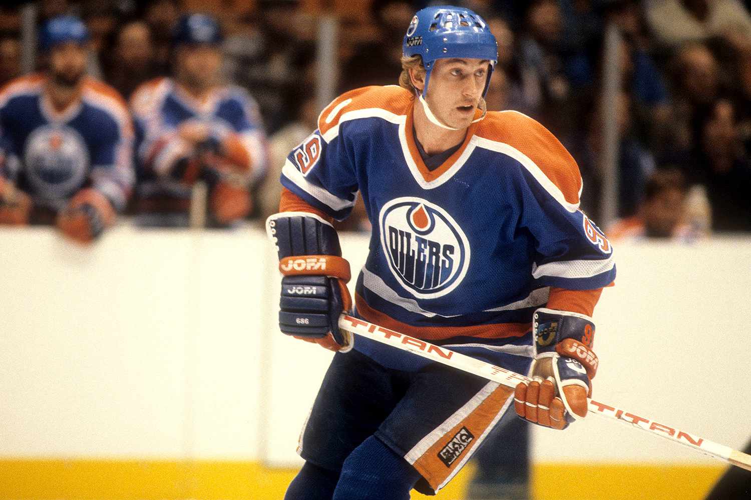 Wayne Gretzky's Fast Facts: A Quick Look At The Great One's Life And Career Wayne Gretzky's Fast Facts: A Quick Look At The Great One's Life And Career