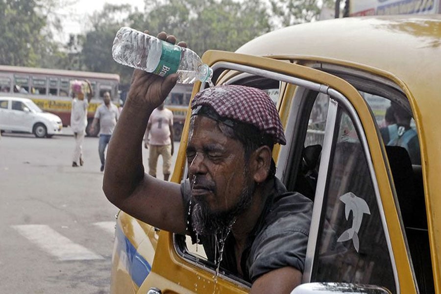 West Bengal Temperature Plummets: Latest Weather Update West Bengal Temperature Plummets: Latest Weather Update